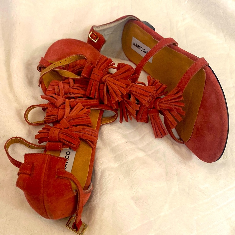 Women’s sandals worn once